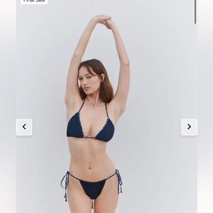 Frankie’s: Tia ribbed string bikini bottom